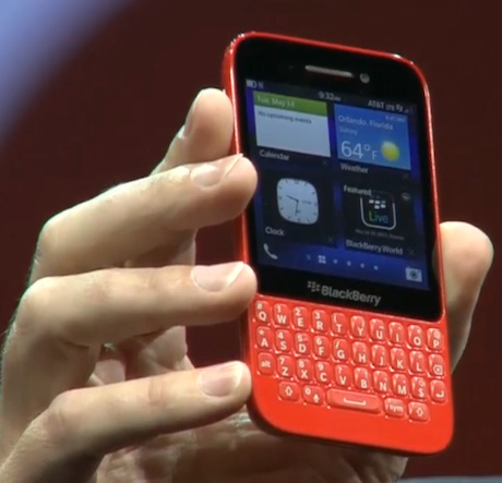 BlackBerry се отказват от две устройства, планирани за 2014 година