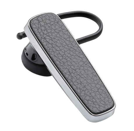 Bluetooth слушалката BlackBerry HS-700 приема гласови команди