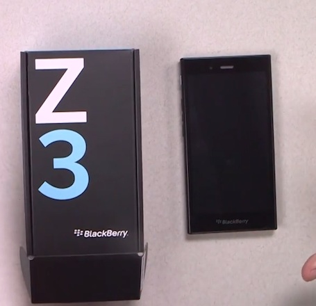 BlackBerry Z3 ще се появи утре в Индонезия. Ето и официално unboxing видео
