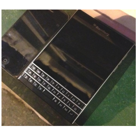Може да се окаже, че BlackBerry Passport ще е най-иновативното устройство за годината
