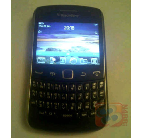 Снимки на предстоящ BlackBerry Curve