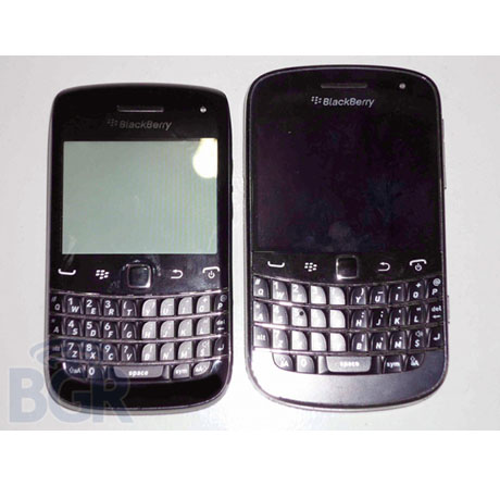 BlackBerry Bold 9790 – BlackBerry 9900 в опаковка на 9700