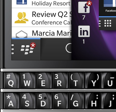 BlackBerry Q10 се продава повече от Galaxy S4, HTC One и iPhone 5 във Франция