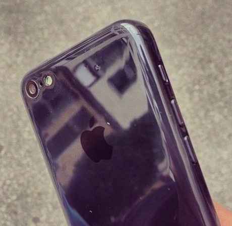 По-евтиният iPhone 5C ще има и черна версия