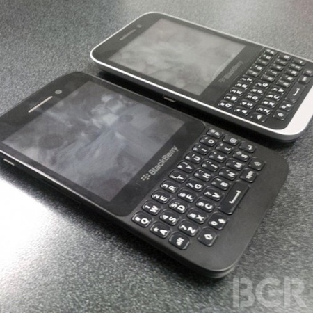 Появи се снимка на BlackBerry Kopi с BB10.2.1.x OS