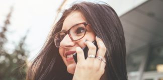 BlackBerry с трето лицензионно споразумение за смартфоните и услугите си. Този път в Индия
