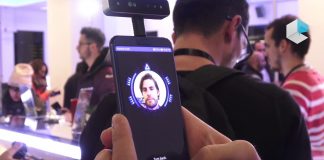 Прототип на Huawei за 3D лицево разпознаване, доста наподобява на Face ID в iPhone X