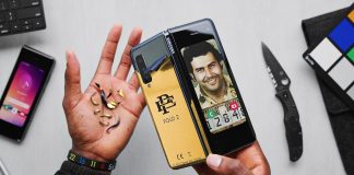 Excobar Fold 2 е облечен в стикери Samsung Galaxy Fold