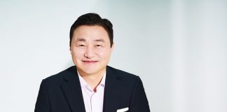 TM Roh, президент на Samsung: “Настъпи моментът сгъваемите устройства да станат масово достъпни”